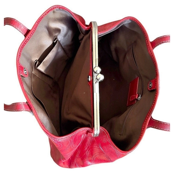 Vintage Y2K Coach Signature Kiss Lock Patent Leather Bag - Picture 8 of 13